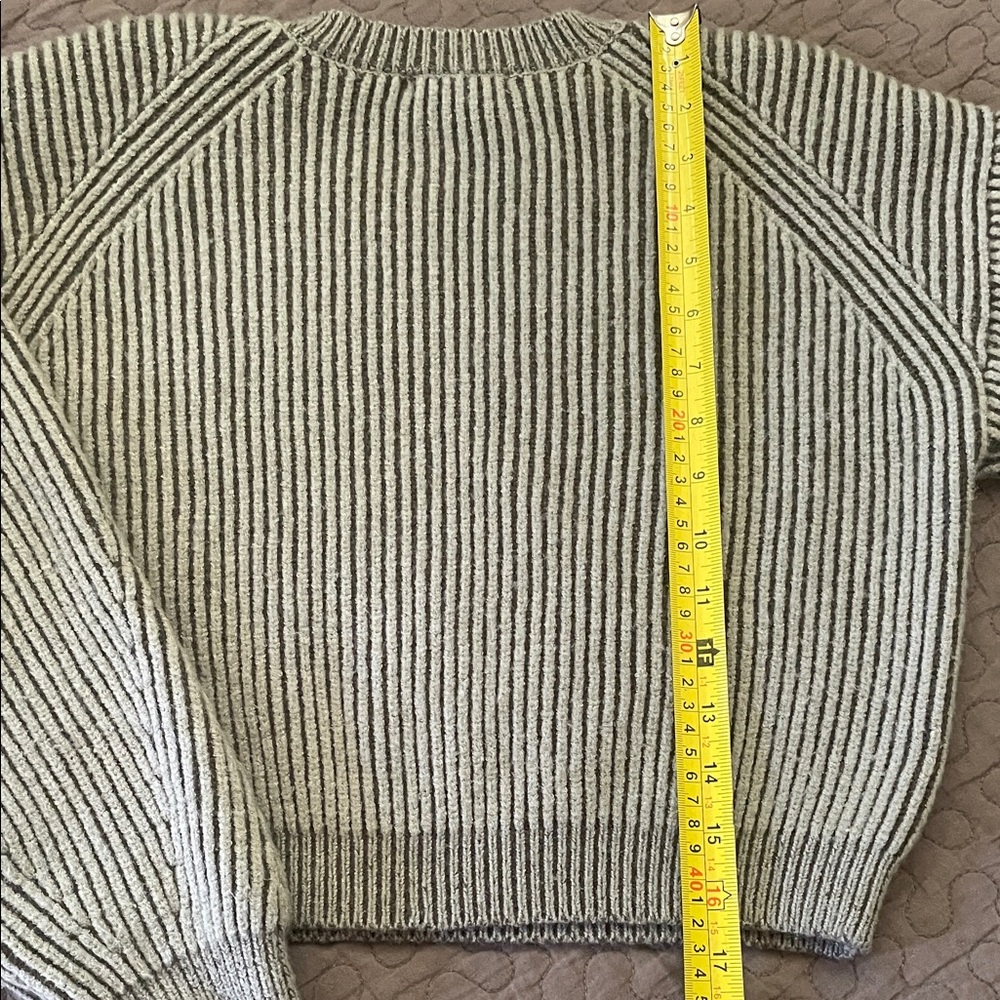 Full Tilt Moss Green Ribbed Crop Knit Top - Picture 8 of 10